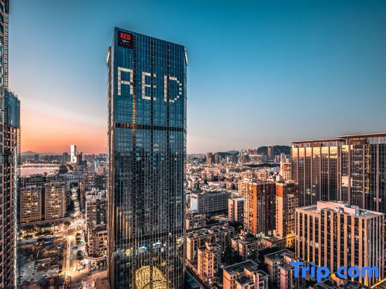 Чжухай: Radisson RED Hotel Zhuhai Gongbei Port