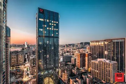 Чжухай: Radisson RED Hotel Zhuhai Gongbei Port