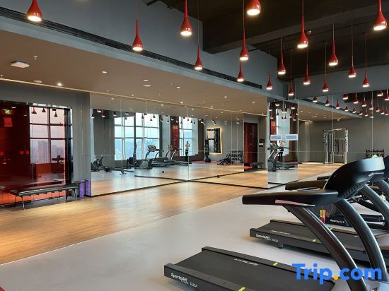 Чжухай: Radisson RED Hotel Zhuhai Gongbei Port