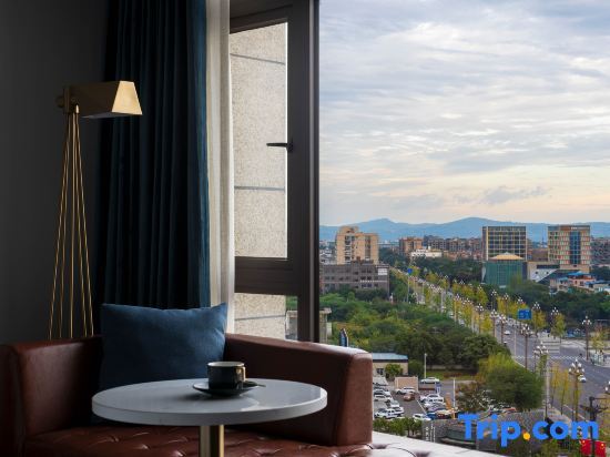 Дэян: Guanghan Fengdu Hotel