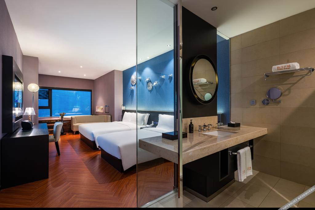 Паниин: Crystal Orange Hotel· Panjinwenlv International City