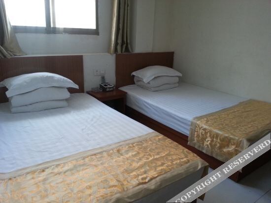 Яньчэн: Dream Back to Tangchao Hotel