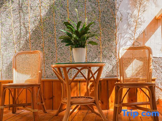 Лунъянь: Changting Traveler Return Inn