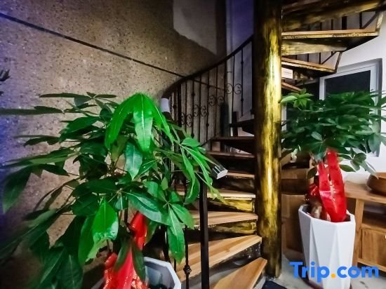 Лунъянь: Changting Traveler Return Inn