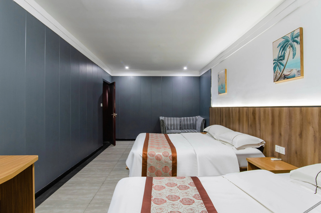 Синьсян: Stars Hotel (Xinxianghe Normal University Wanda)