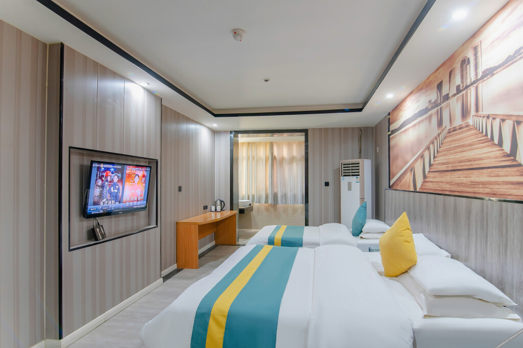 Синьсян: Stars Hotel (Xinxianghe Normal University Wanda)