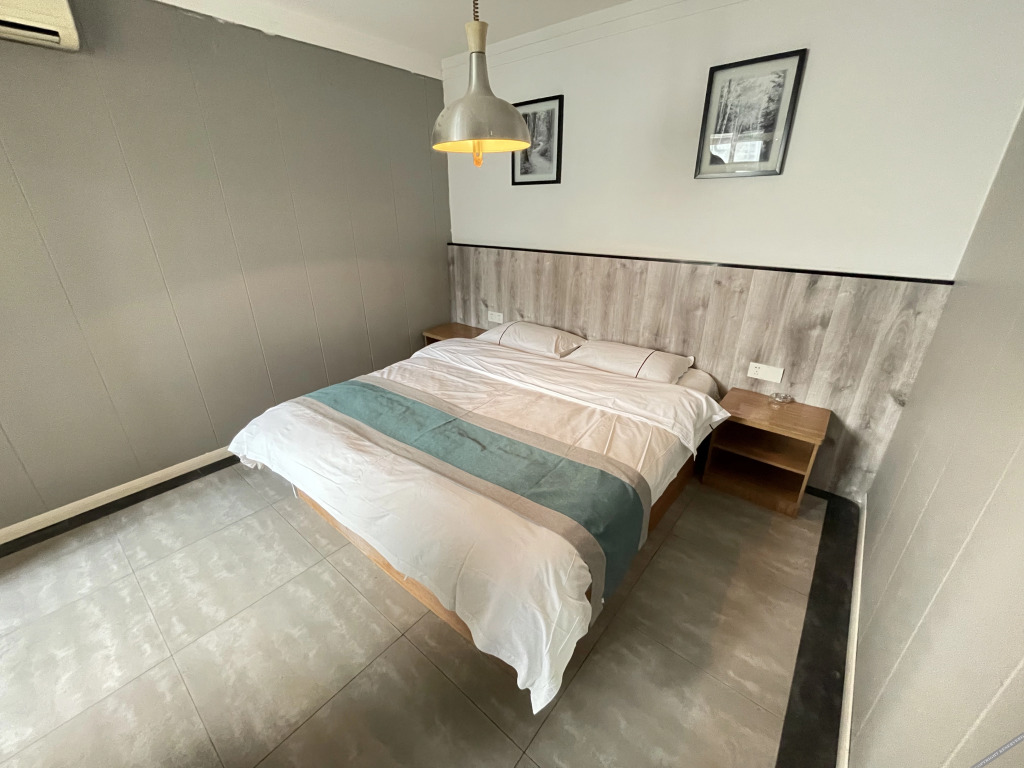 Синьсян: Stars Hotel (Xinxianghe Normal University Wanda)