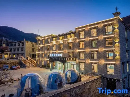 Шангри-Ла: Daocheng Holy VIP Tower