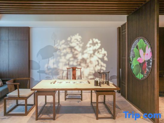 Нинбо: Delight Hotel Lotus Courtyard