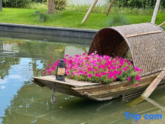 Нинбо: Delight Hotel Lotus Courtyard