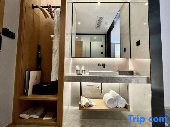 Нинбо: Delight Hotel Lotus Courtyard