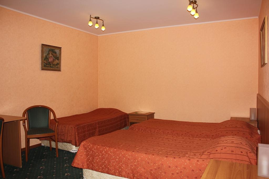 Первоуральск: Гостиница Малахит