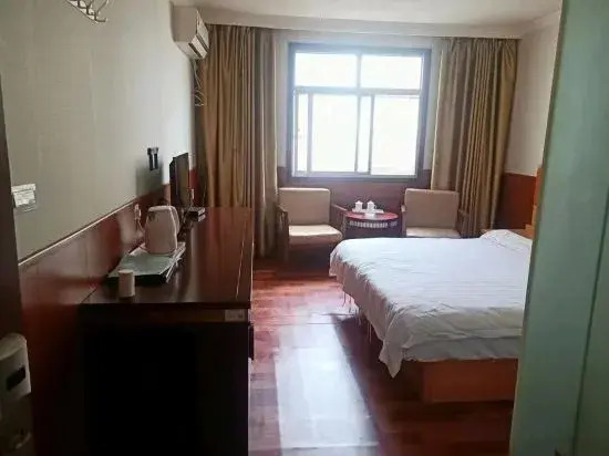 Luonan Warm Hotel — фото 1