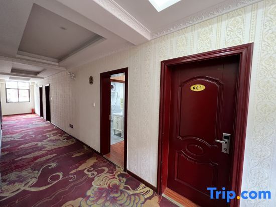 Гейкё: Dapeng Hotel (Chamasha Street)