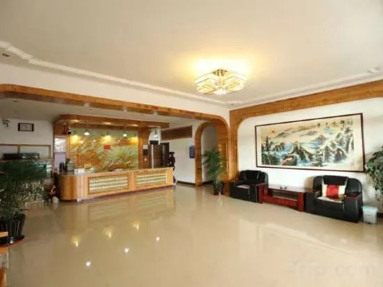 Мохэ: Mohe Huanbei Station