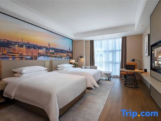Чандэ: Vienna International Hotel (Changde Liuyehu store)