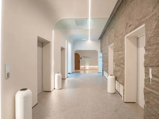 Куньмин: 18 Degrees Smart Hotel(Kunming Vanke Charming City Guangwei Metro Station)