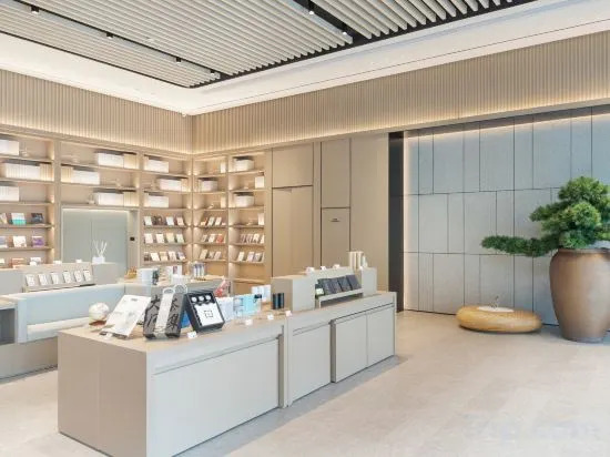 Янчжоу: J hotel (Yizheng passenger station store)