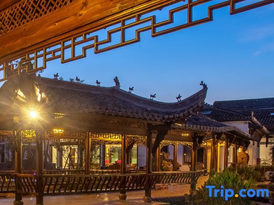 Хуаншань: Hongcun wenshe · 20 dream Huipai private garden home stay