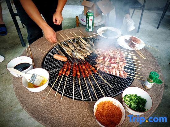 Цзиань: Jinggangshan Banmu Fangtang Homestay