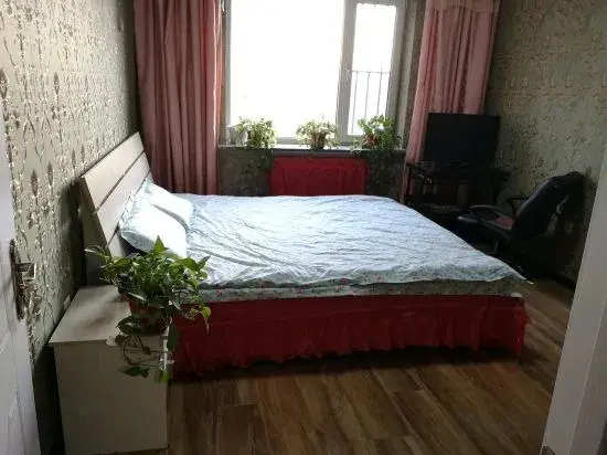Шэньян: Tiantiansheng Warm Theme Apartment