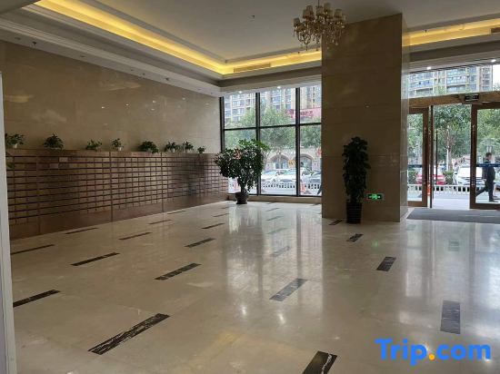 Фучжоу: Century Apartment