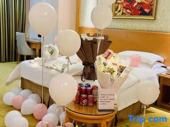 Шэньчжэнь: Royal Holiday Hotel Shenzhen