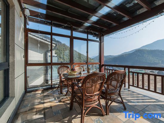 Хучжоу: Anji Chuanhe Holiday Homestay (Anji Yunshang Grassland Panda Tribe Adventure Park Branch)