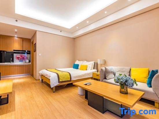 Чанчунь: Dolphin Bay Apartment (Changchunyi New Territories Shop)