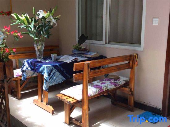 Dujiangyan Slow Life Homestay — фото 4