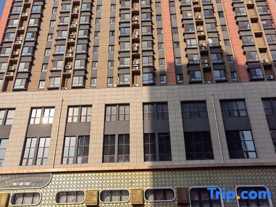 Паниин: Panjin Meiman Daily Rental Apartment