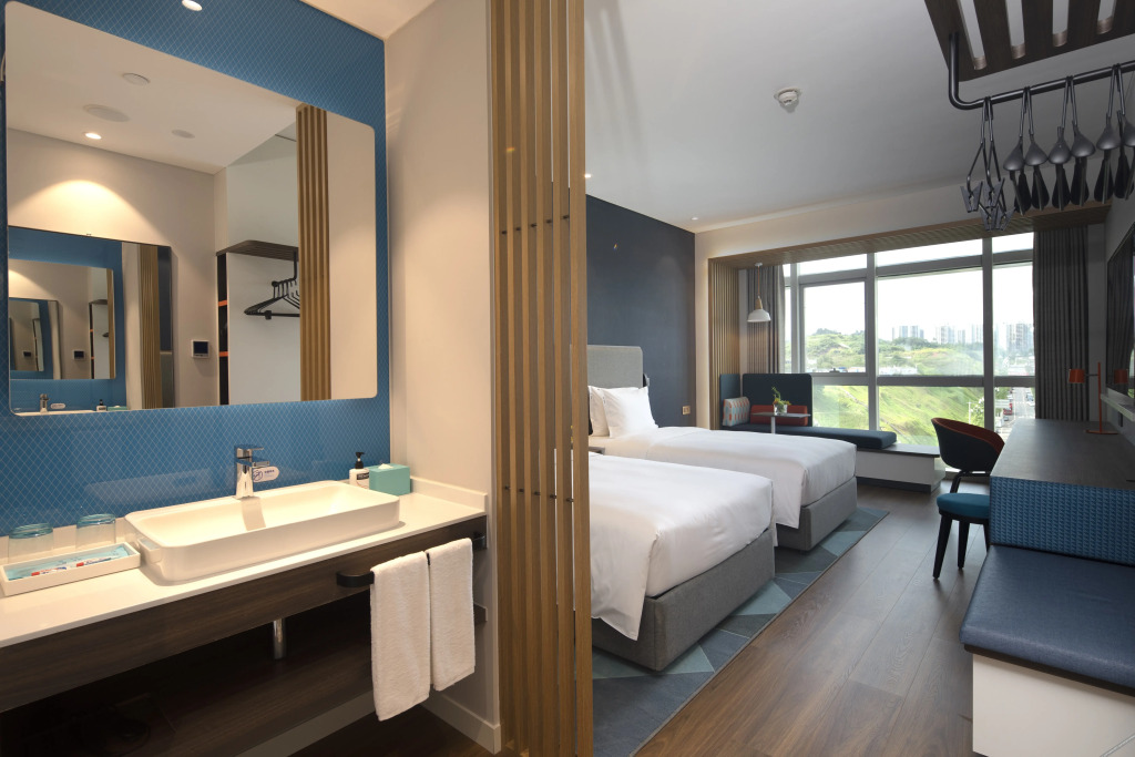 Ибинь: Holiday Inn Express Yibin, an IHG Hotel
