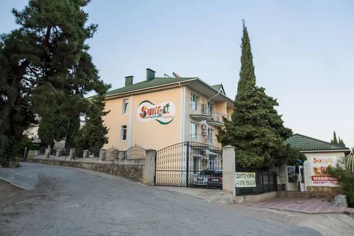 Солнечногорское: Отель Suntell