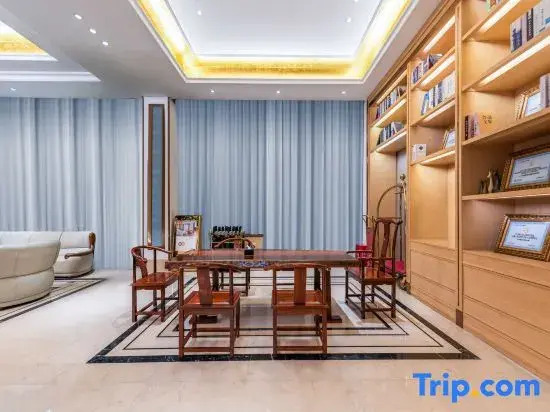 Тунжень: Vienna Hotel (Tongren Jinlin Avenue)