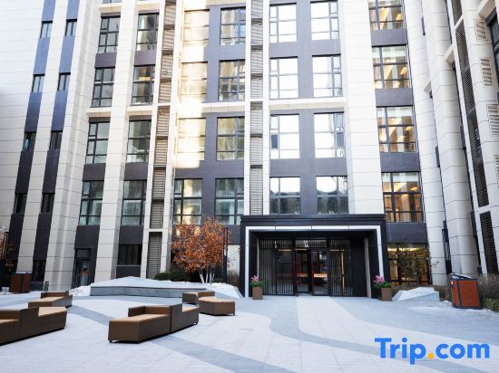 Чанчунь: Qingyu Light Luxury Loft Apartment (Changchun Xiangshang Mansion)