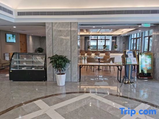Сичан: Zhongxin Yuedong Hotel