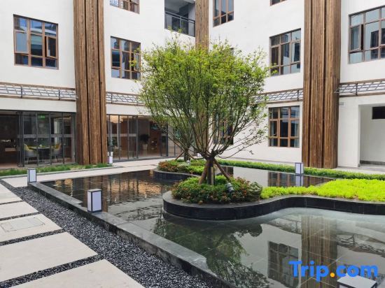 Сичан: Zhongxin Yuedong Hotel