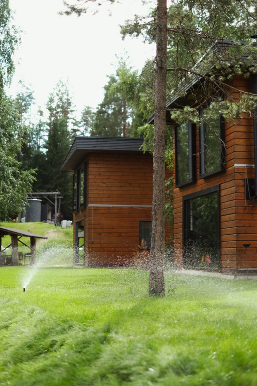 Ихала: Коттедж Brusnika Village