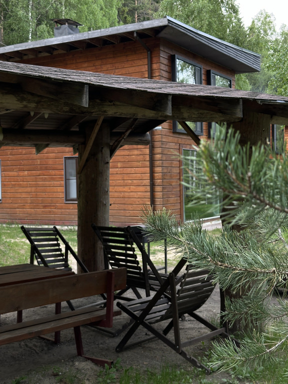 Ихала: Коттедж Brusnika Village