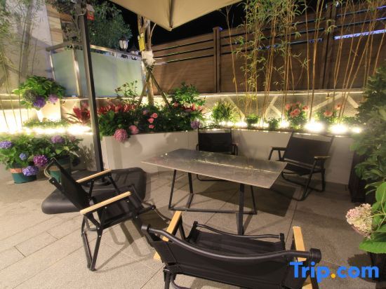 Чжаоцин: Tianjing Sky Garden Private Tang Hot Spring Homestay