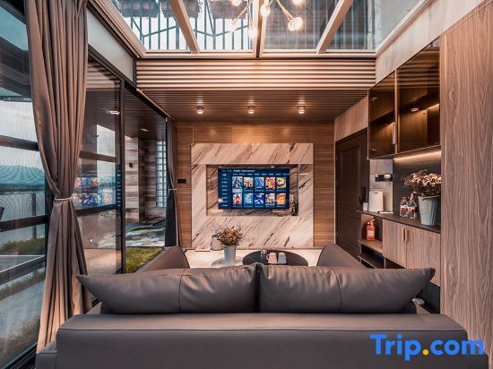 Чжаоцин: Tianjing Sky Garden Private Tang Hot Spring Homestay