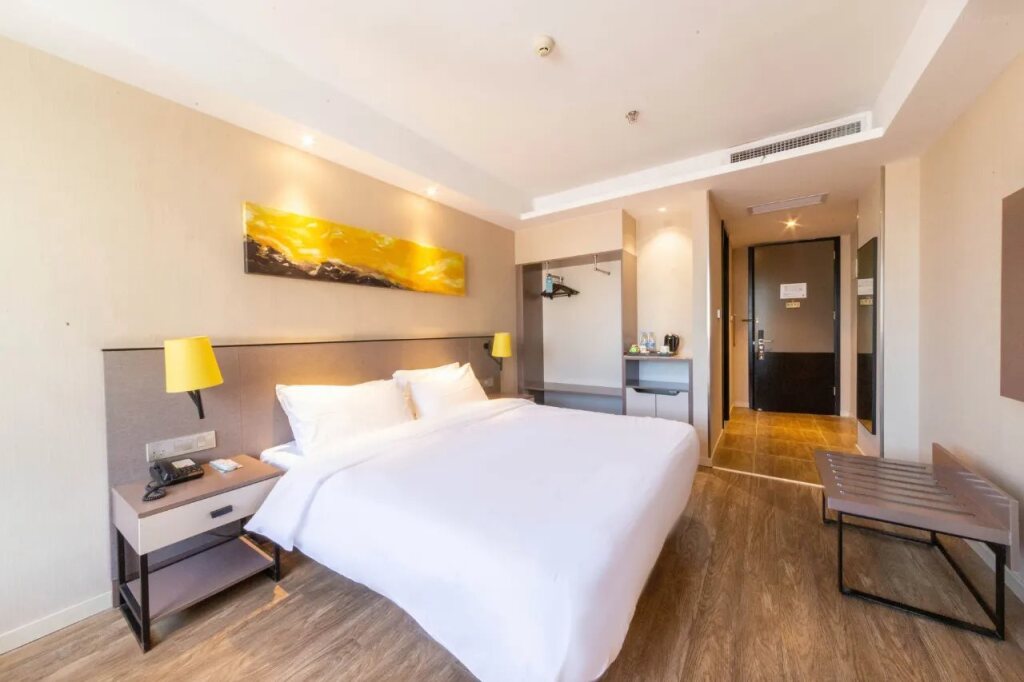 Xuancheng: Ease Hotel (Guangde Aimin Road Administrative District Store)