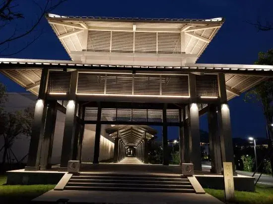Цзинин: Zou Cheng Mengyuan Hotel