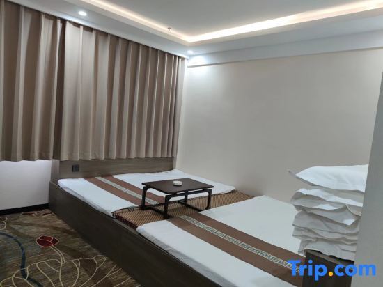 Тунляо: Huolin Gol Jincheng Hotel