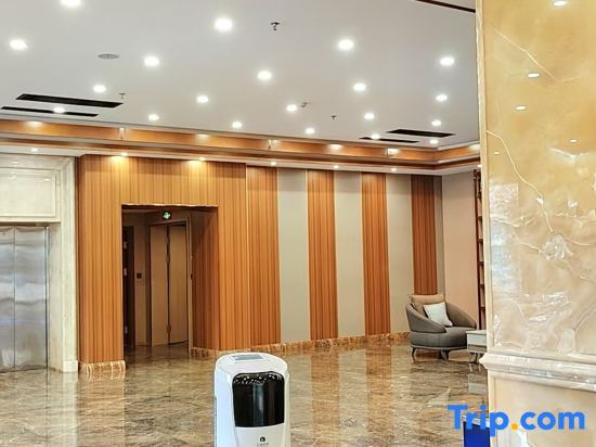 Таншань: Zunhua Wanda Hotel