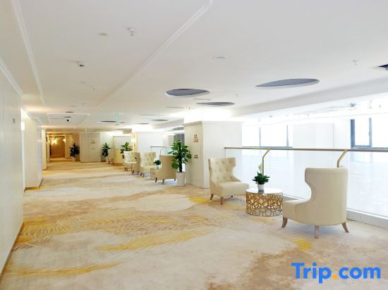 Сичан: Xichang Zhongxin Howard Johnson Hot Spring Hotel
