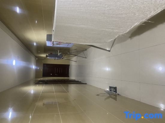Харбин: Bingcheng Electrical Sports Apartment