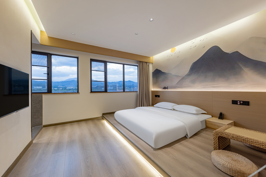 Ичан: Yichang Langshan And Su