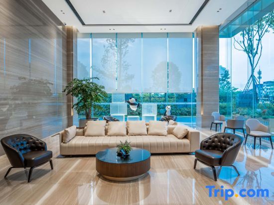 Чэнду: Bolinghui Hotel (Chengdu Panda Base West Gate Subway Station Store)