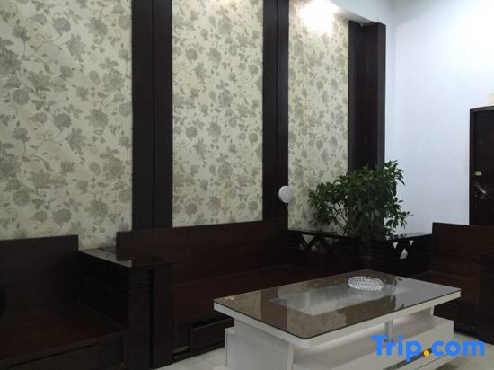 Xuancheng: Ningguosu 7 Youshang Hotel